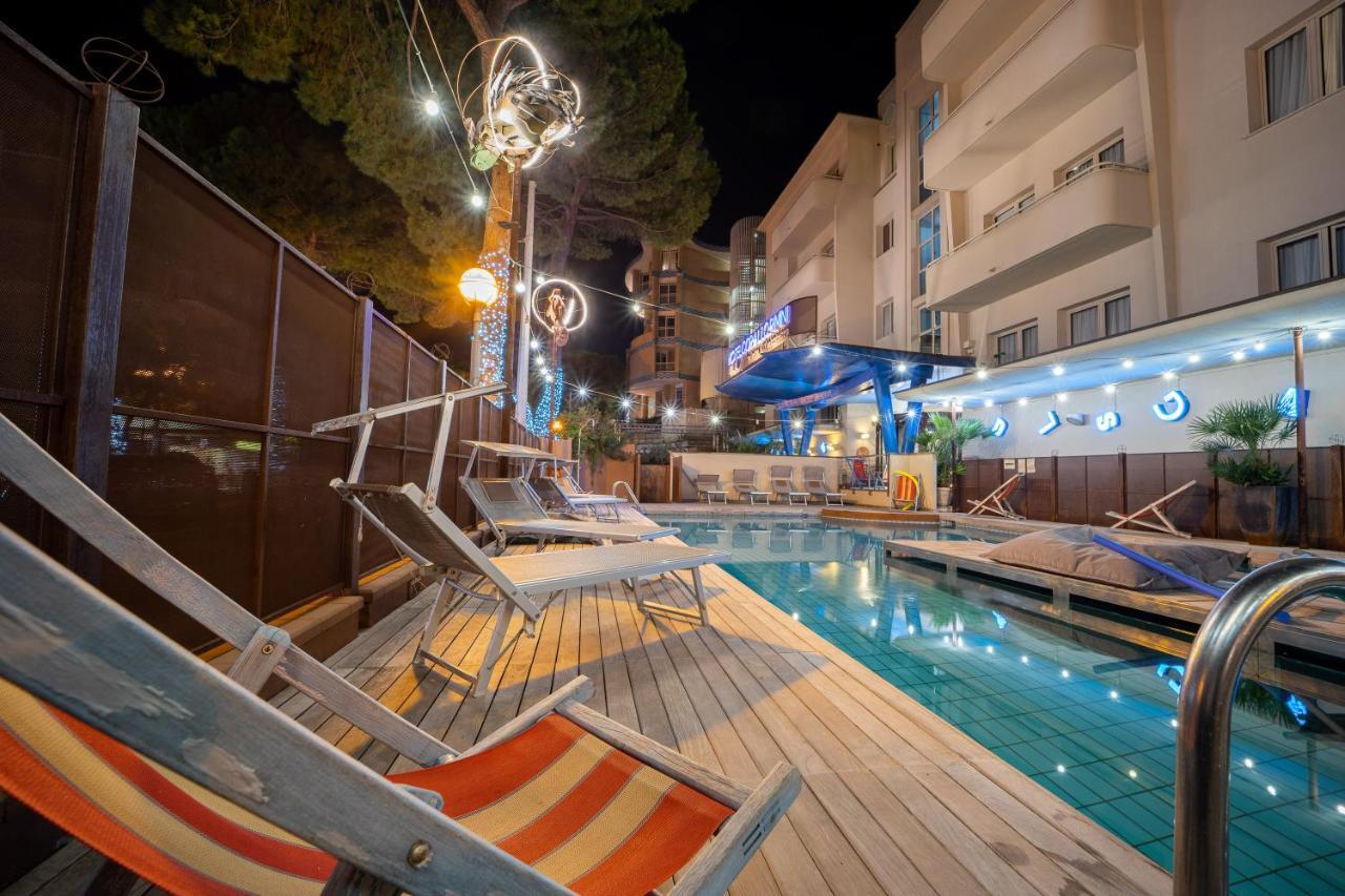 Hotel Corallo Rimini Eksteriør billede